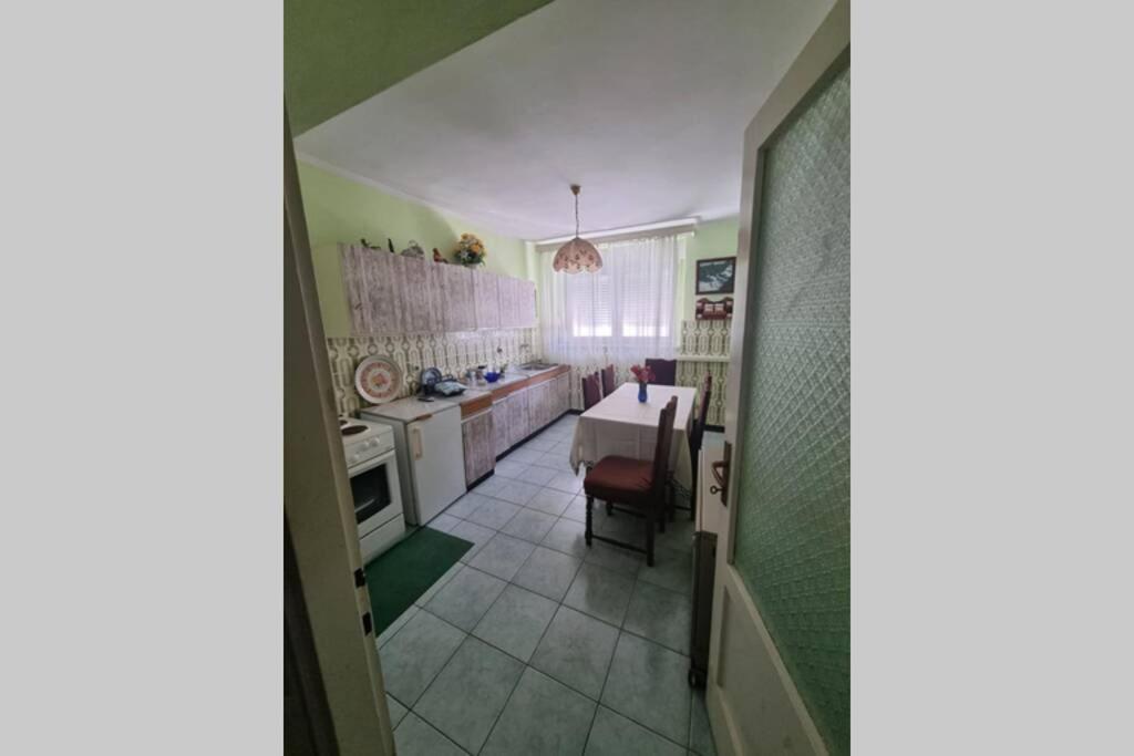 Apartment Madona Šibenik Esterno foto